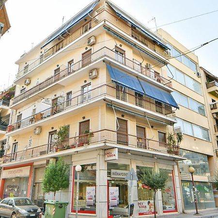 Fresh & Renovated Apartment Next To Metro Station 아테네 외부 사진