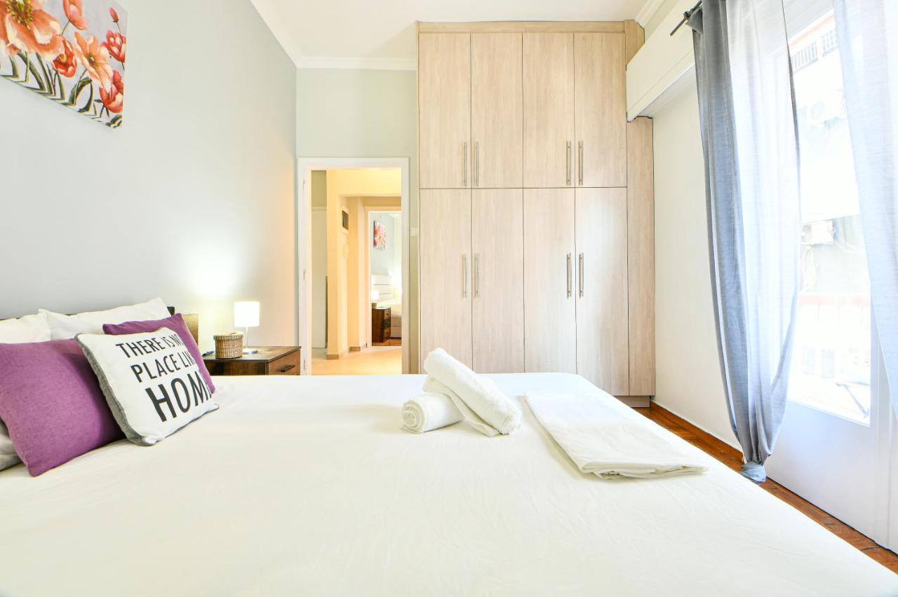 Fresh & Renovated Apartment Next To Metro Station 아테네 외부 사진